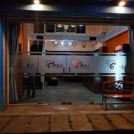 Amico Del Myanmar Hostel Gyogon Екстериор снимка