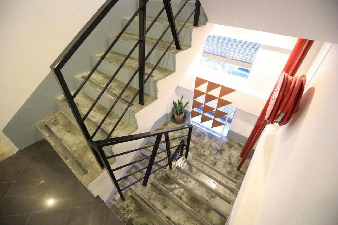 Amico Del Myanmar Hostel Gyogon Екстериор снимка